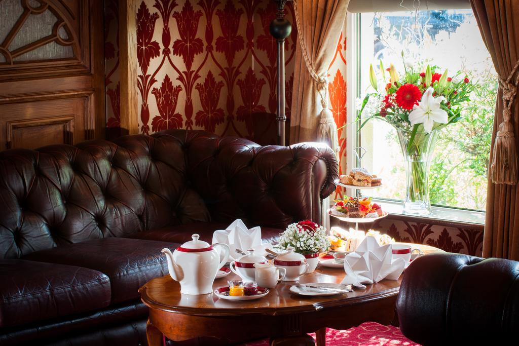 Meadow Court Hotel Лохрей Экстерьер фото