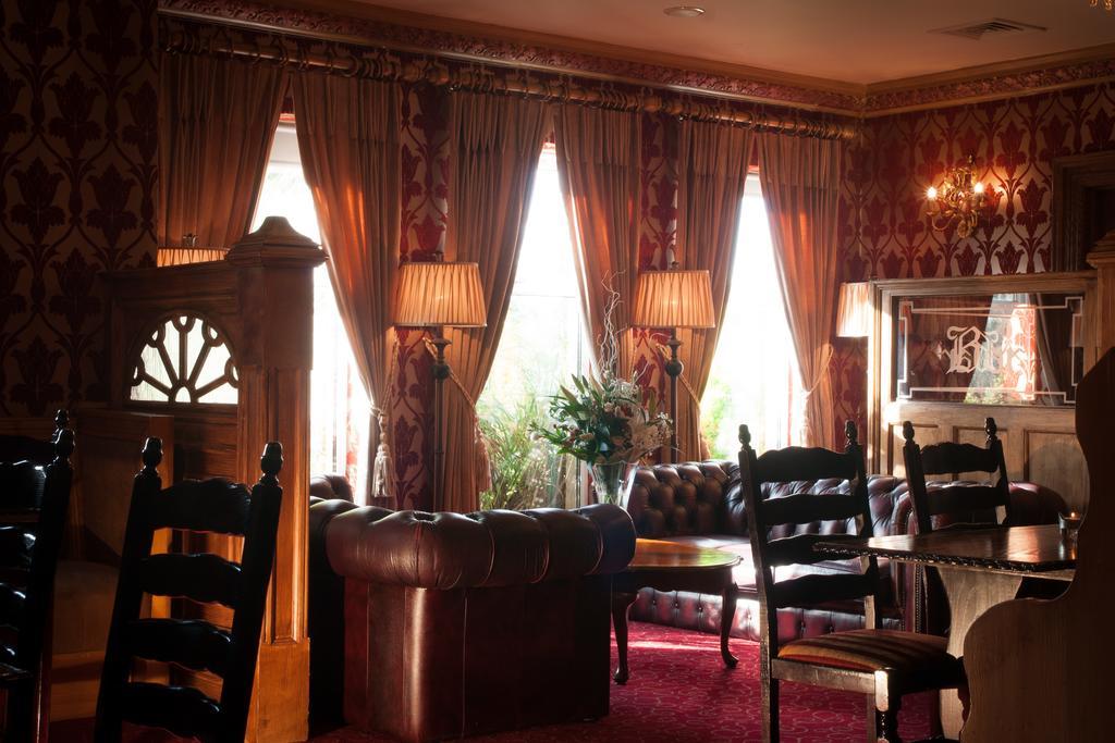Meadow Court Hotel Лохрей Экстерьер фото