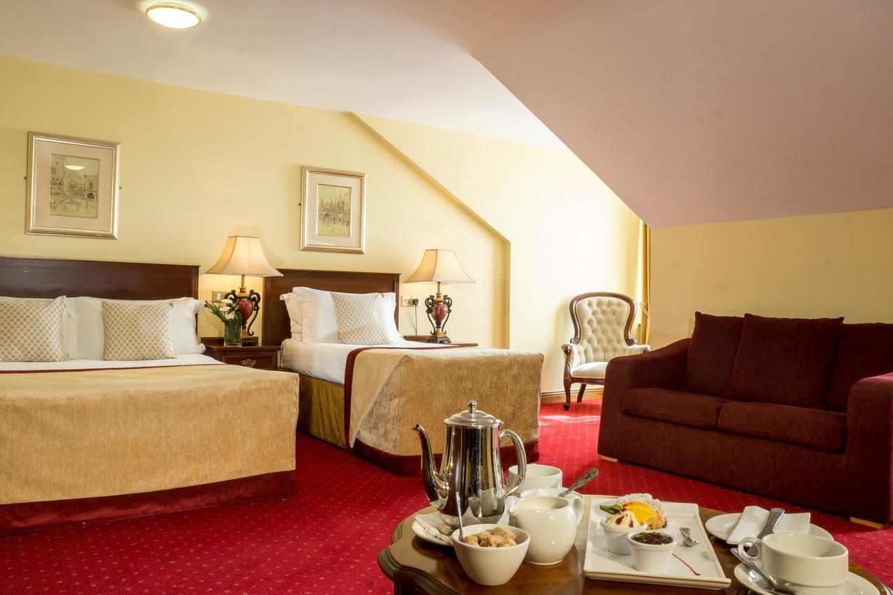 Meadow Court Hotel Лохрей Экстерьер фото